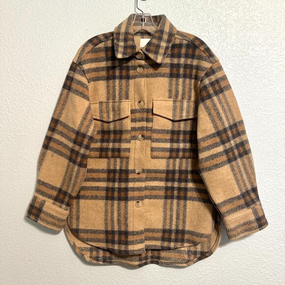 H&M Tops - H M Jacket Women XS Tan Plaid Button-Up Long Sleeve 2 Chest Pockets Shacket